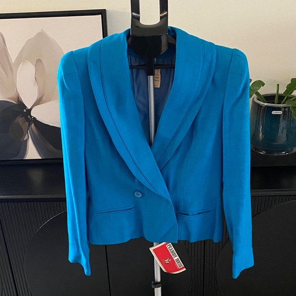 Peabody House Jackets & Blazers - Vintage Peabody House Blue Women's Blazer